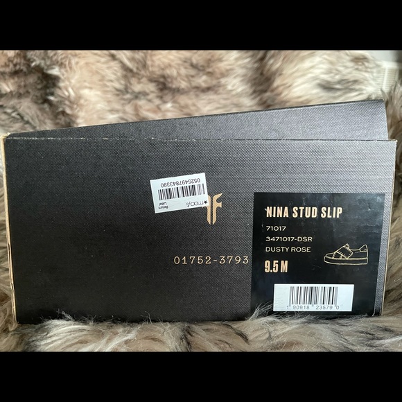 NIB FRYE Nina stud slip on dusty rose suede shoes - Picture 2 of 7